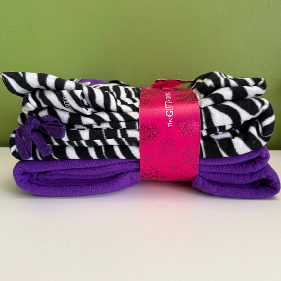 Cozy Fleece 3-Piece Pajama Set - Picture 2 of 6